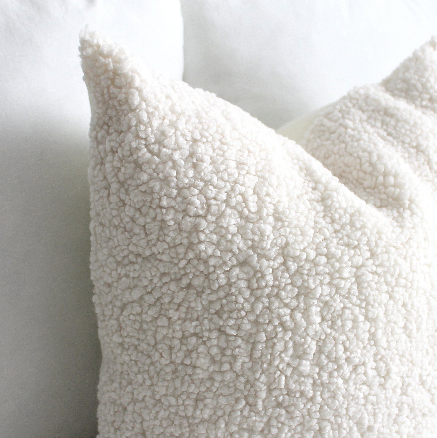 Light Cream Cozy Teddy Boucle Throw Pillow Cover