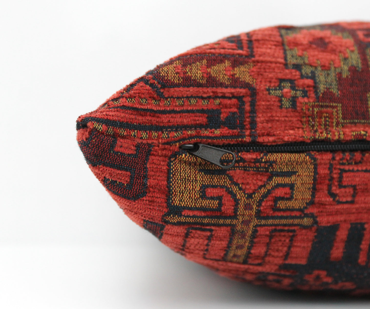 Burnt orange pillow cover in textured chenille fabric, woven high end Turkish kilim patten for an authentic feel. All orders ship fast with UPS express.
